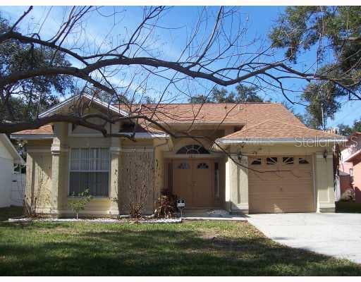 6813 S DAUPHIN AVENUE TAMPA, FL 33611