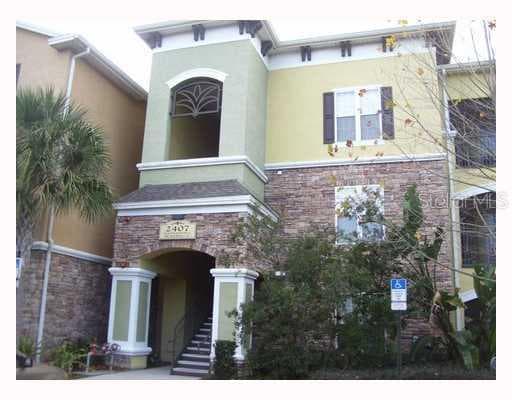 2407 COURTNEY MEADOWS COURT UNIT 204 TAMPA, FL 33619