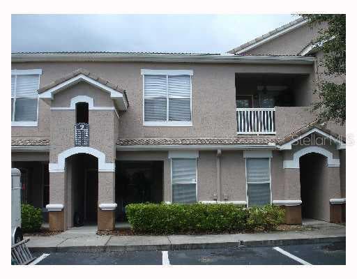 17942 VILLA CREEK DRIVE UNIT 17942 TAMPA, FL 33647