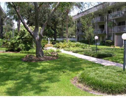 4610 W GRAY STREET UNIT 104 TAMPA, FL 33609