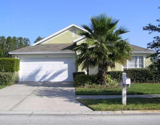1905 RENSSELAER DRIVE WESLEY CHAPEL, FL 33543