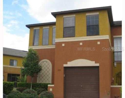 1052 TULLAMORE DRIVE WESLEY CHAPEL, FL 33543