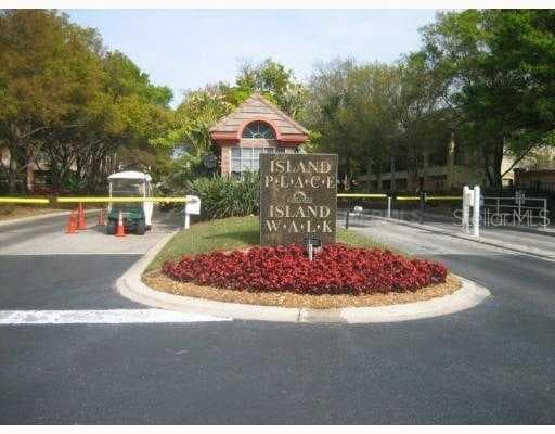 893 NORMANDY TRACE ROAD TAMPA, FL 33602