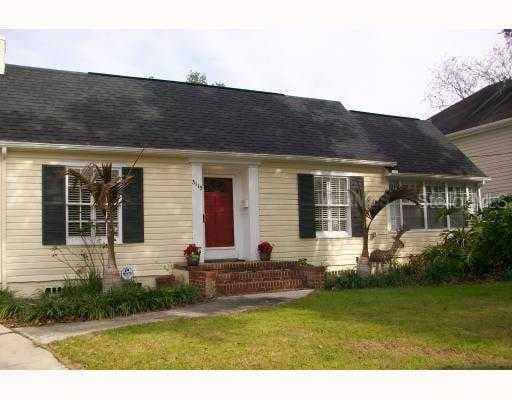 3115 W LAWN AVENUE TAMPA, FL 33611