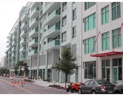 111 N 12TH STREET UNIT 1522 TAMPA, FL 33602