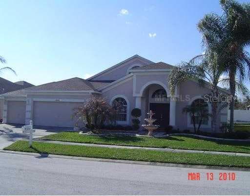 10322 MEADOW CROSSING DRIVE TAMPA, FL 33647