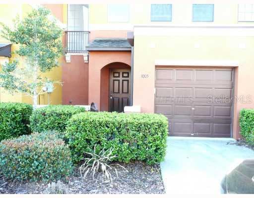 1005 TULLAMORE DRIVE WESLEY CHAPEL, FL 33543
