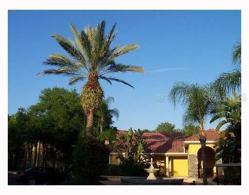 3543 TOBAGO LANE UNIT 203 TAMPA, FL 33614