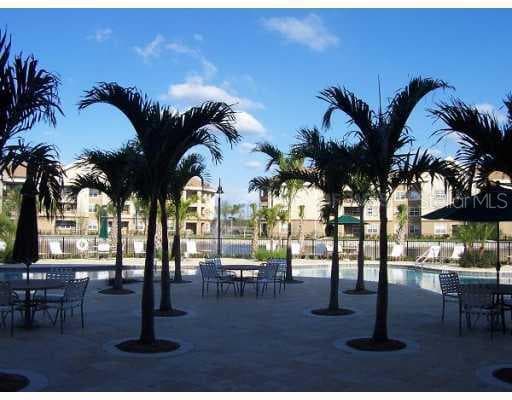 1530 VILLA CAPRI CIRCLE UNIT 102 ODESSA, FL 33556