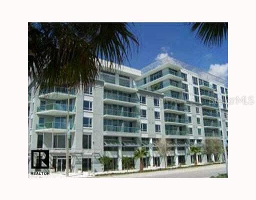 111 N 12TH STREET UNIT 1519 TAMPA, FL 33602