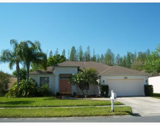 18004 SPARROWS NEST DRIVE LUTZ, FL 33558