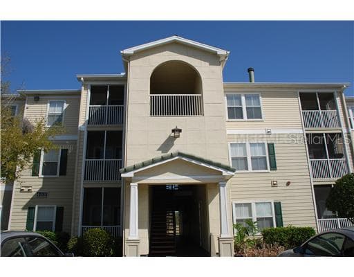 18421 BRIDLE CLUB DRIVE TAMPA, FL 33647