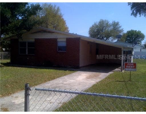 8201 ALLAMANDA AVENUE TAMPA, FL 33619