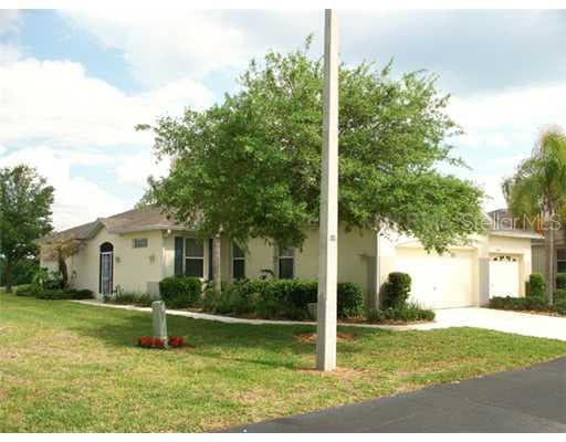 2041 ACADIA GREENS DRIVE UNIT 23 SUN CITY CENTER, FL 33573