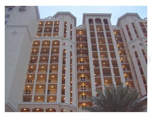 5823 BOWEN DANIEL DRIVE UNIT 402 TAMPA, FL 33616