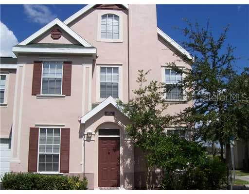 9726 LAKE CHASE ISLAND WAY UNIT 9726 TAMPA, FL 33626