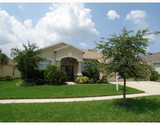 16105 BRIDGEPARK DRIVE LITHIA, FL 33547