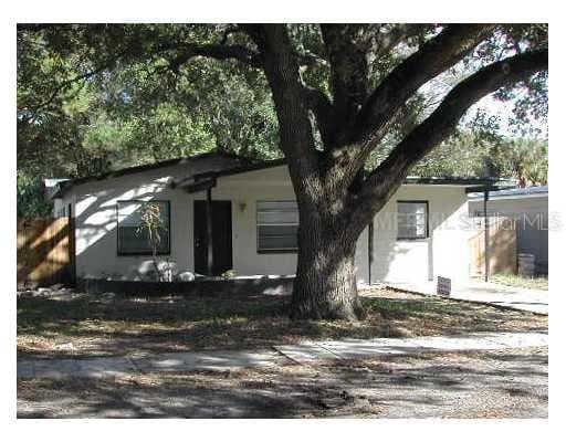 6810 S WALL STREET TAMPA, FL 33616