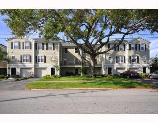 427 S MATANZAS AVENUE TAMPA, FL 33609