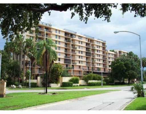 201 W LAUREL STREET UNIT 709 TAMPA, FL 33602