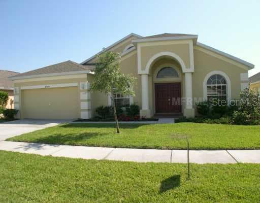27108 HOLLYBROOK TRAIL WESLEY CHAPEL, FL 33544