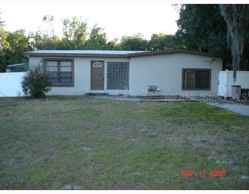 115 OAK RIDGE AVENUE TAMPA, FL 33617