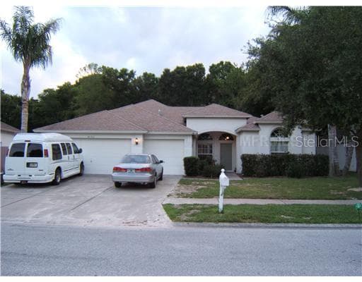 4103 MARLOW LP LAND O LAKES, FL 34639