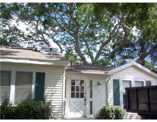 3313 W PAUL AVENUE TAMPA, FL 33611