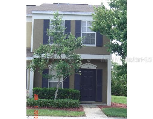 1242 REDONDO WAY WESLEY CHAPEL, FL 33543