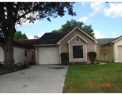 4323 LONGSHORE DRIVE LAND O LAKES, FL 34639