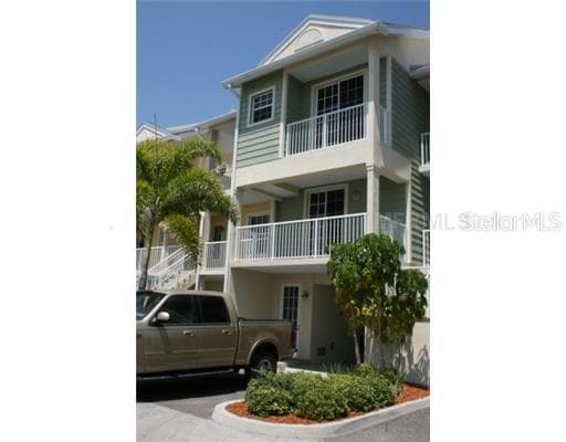 613 BAHIA BEACH BOULEVARD UNIT 1A RUSKIN, FL 33570