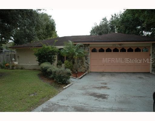 4550 ESTUARY PLACE LAND O LAKES, FL 34639