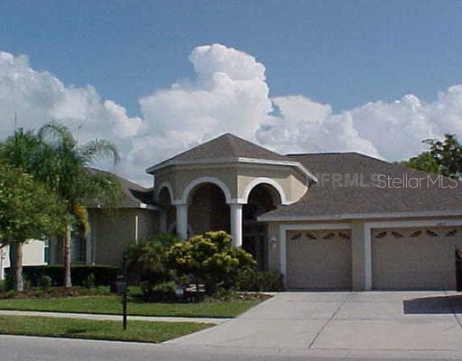 20811 LAKE TALIA BOULEVARD LAND O LAKES, FL 34638