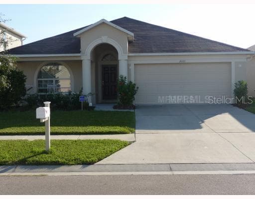 10121 COLDWATER LP LAND O LAKES, FL 34638