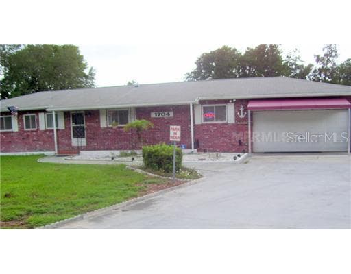 1704 LITHIA PINECREST ROAD BRANDON, FL 33511
