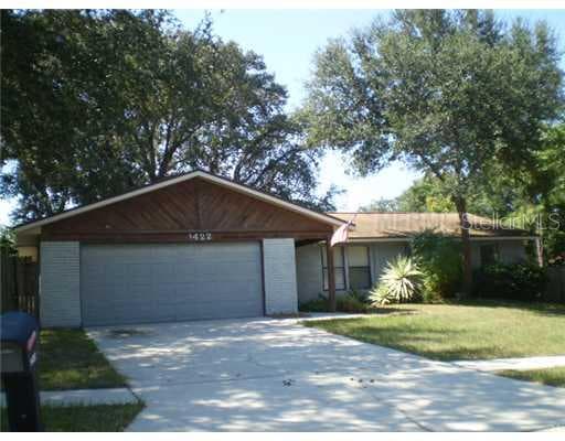 1422 SHADOW BAY LANE BRANDON, FL 33510