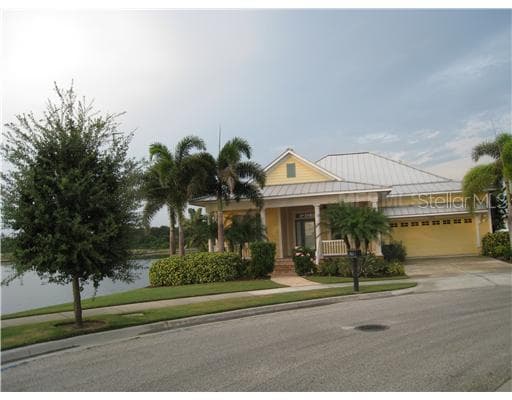 5223 POINT HARBOR LANE APOLLO BEACH, FL 33572