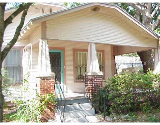 506 E KNOLLWOOD STREET TAMPA, FL 33604