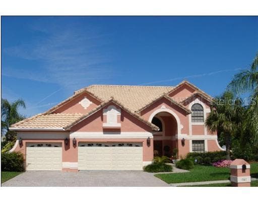 9817 COMPASS POINT WAY TAMPA, FL 33615