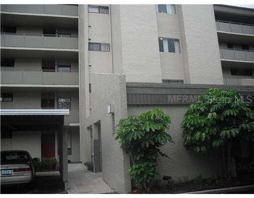13626 GREENFIELD DRIVE UNIT 404 TAMPA, FL 33618