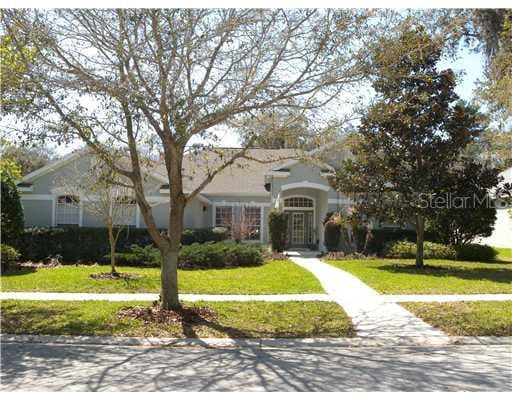 5728 EAGLEMOUNT CIRCLE LITHIA, FL 33547