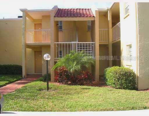 2866 SOMERSET PARK DRIVE UNIT 102 TAMPA, FL 33613