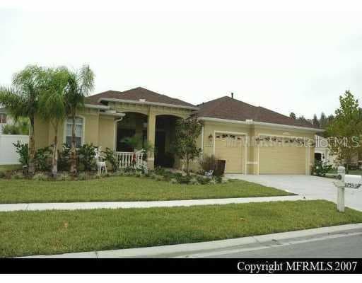 31753 BAYMONT LP WESLEY CHAPEL, FL 33543
