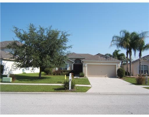 31711 LOCH ALINE DRIVE WESLEY CHAPEL, FL 33545