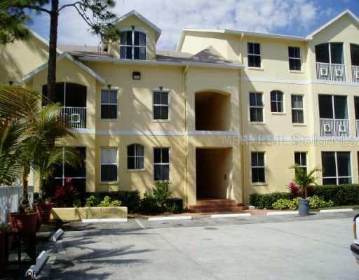 5052 SUNRIDGE PALMS DRIVE UNIT 103 TAMPA, FL 33617
