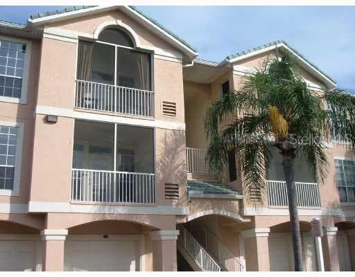 3203 BAY CLUB CIRCLE UNIT 3203 TAMPA, FL 33607