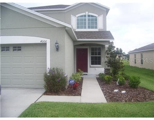 4006 WATERVILLE AVENUE WESLEY CHAPEL, FL 33543