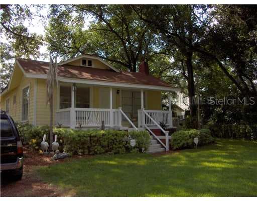 2204 N GLENWOOD DRIVE TAMPA, FL 33602