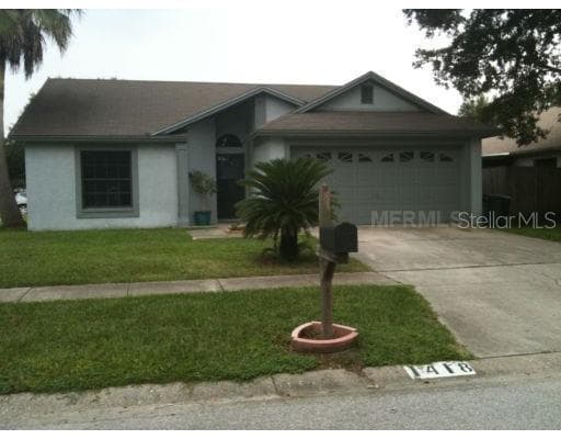 1418 TIVERTON DRIVE BRANDON, FL 33511