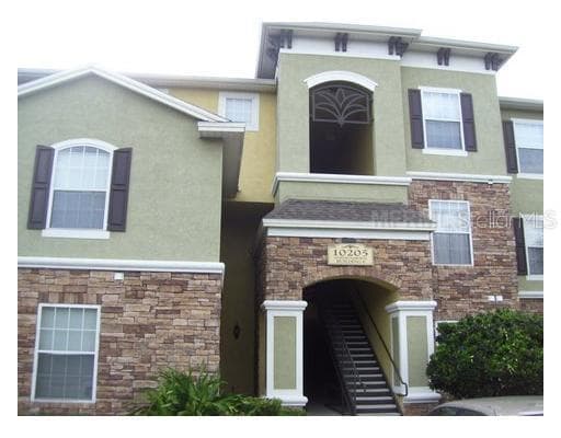 10205 COURTNEY PALMS BOULEVARD UNIT 240 TAMPA, FL 33619